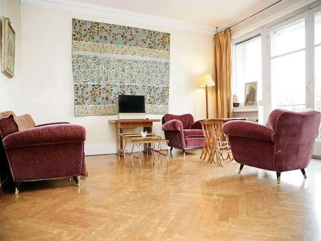 Appartement De Prestige Champs-Elysees 3* Paris