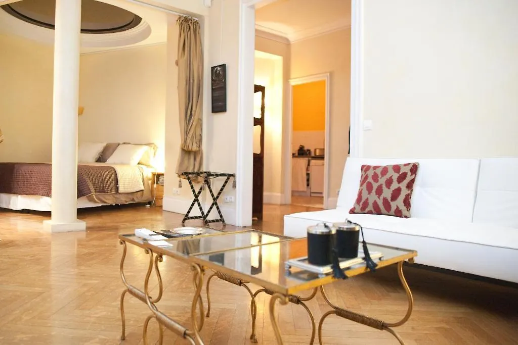 Appartement De Prestige Champs-Elysees 3*