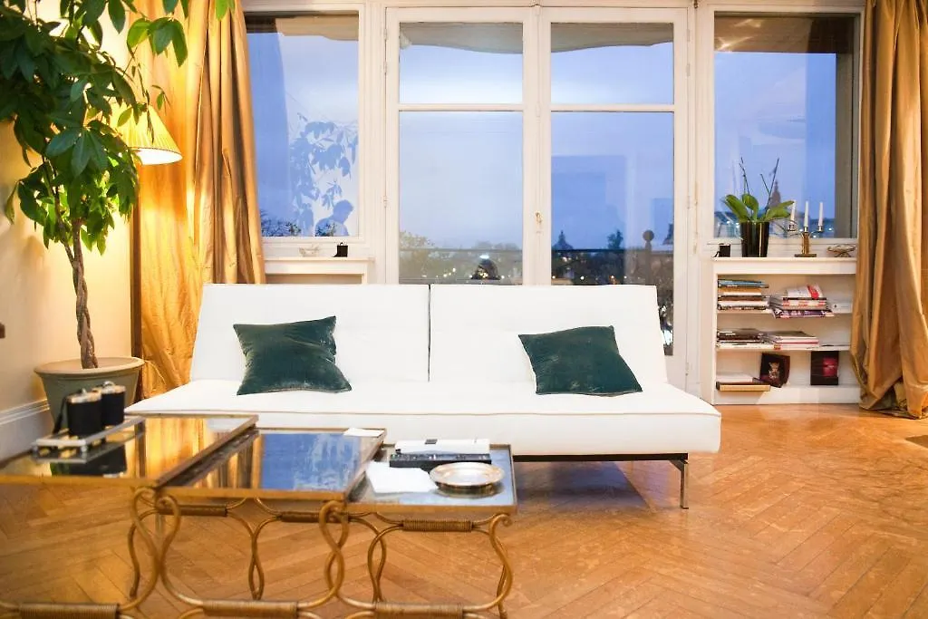 Appartement De Prestige Champs-Elysees Hotel