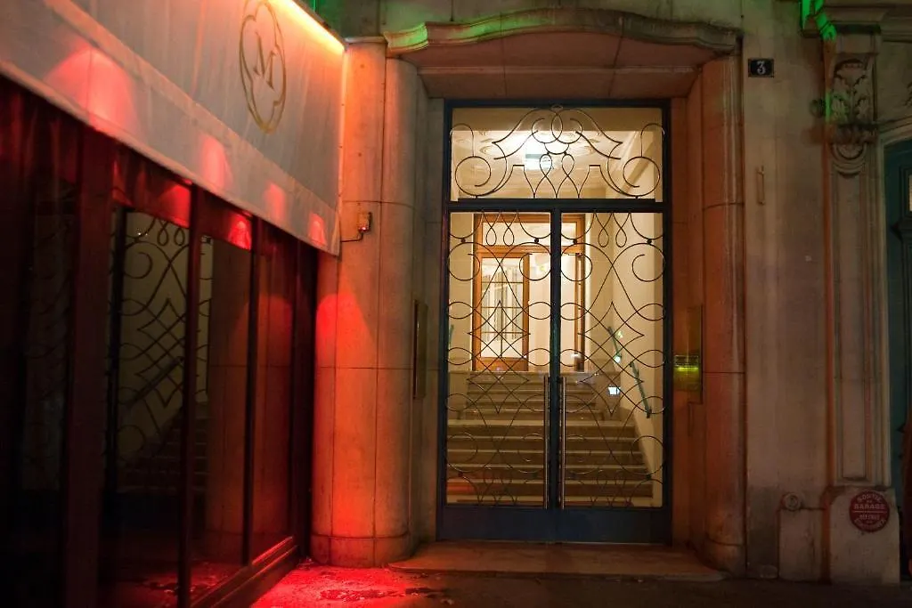 Hotel Appartement De Prestige Champs-Elysees 3*